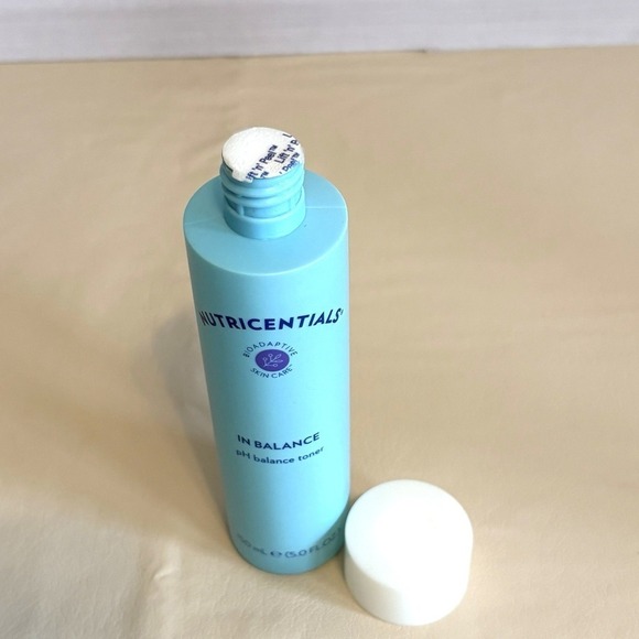 Nutricentials In Balance pH Balance Toner 5 oz 150 mL Bioadaptive Skincare - Picture 3 of 6